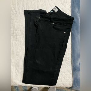 Paige straight leg black jeans size 29